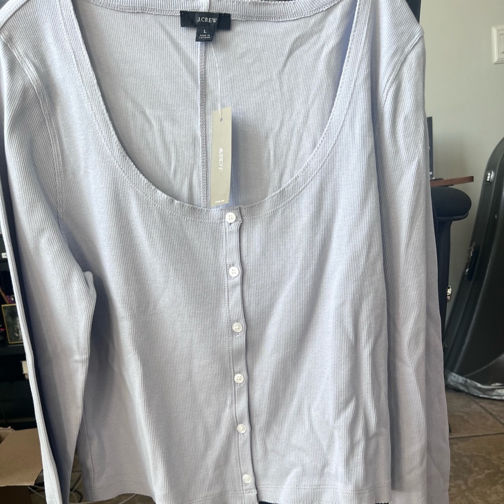 Brand new scalloped square  sweater